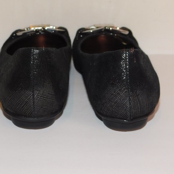 "SOLOS" By Softspots Metallic Black Leather Flats - Picture 7 of 11